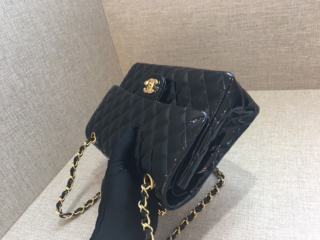 Medium Classic Flap Patent Leather Bag AO1112 Black/Gold